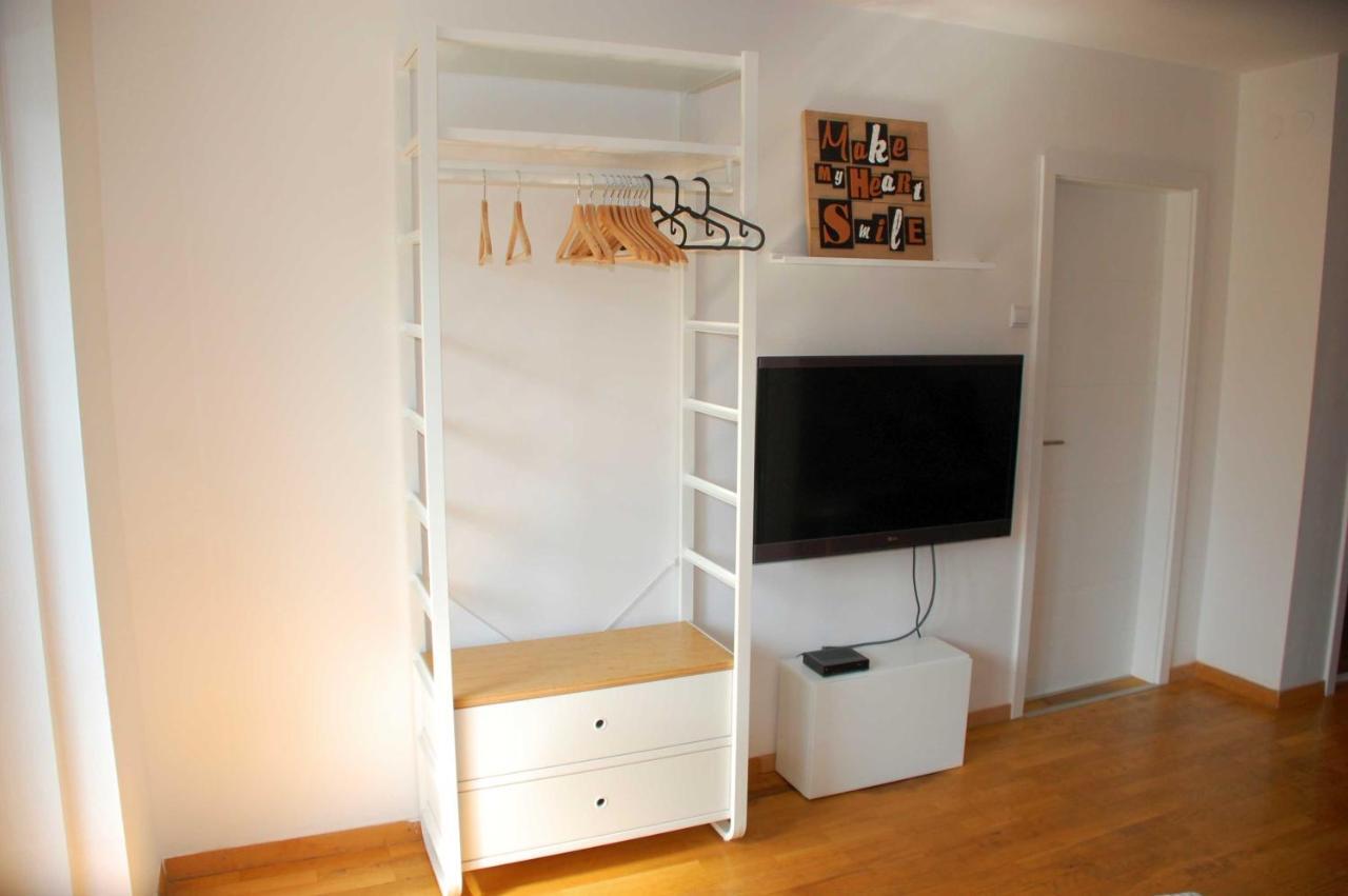 Apartments Peter & Free Parking Λιουμπλιάνα Εξωτερικό φωτογραφία